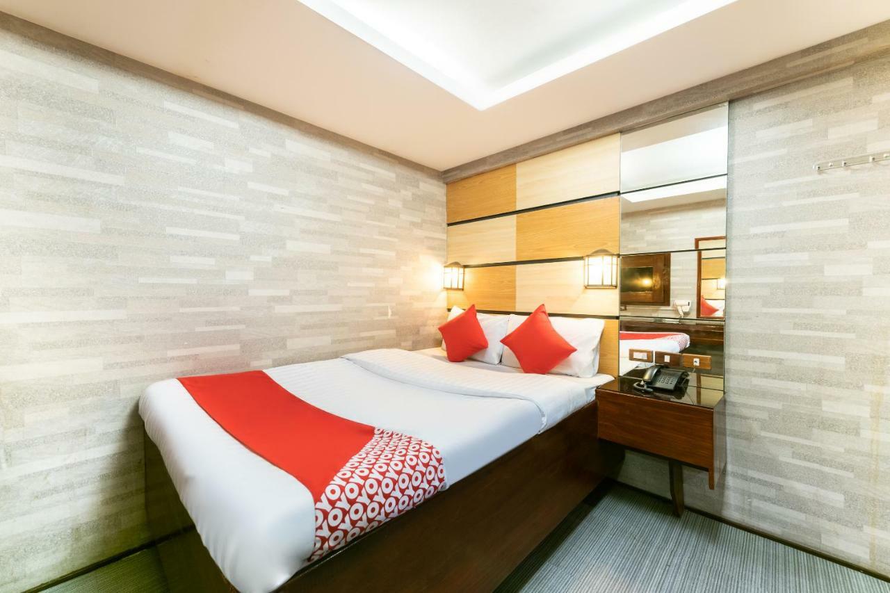 Готель Oyo 191 Paradise Apartelle Маніла Екстер'єр фото