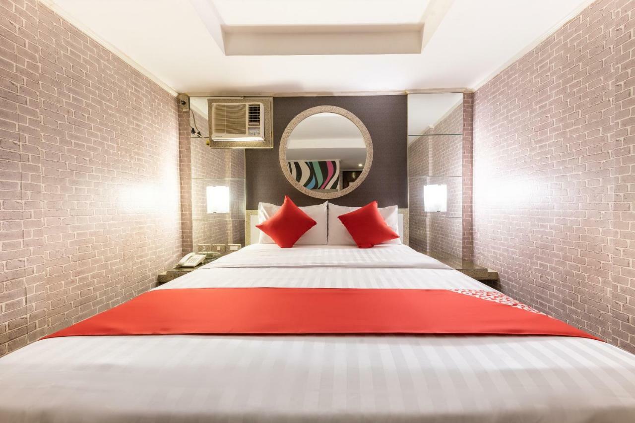 Готель Oyo 191 Paradise Apartelle Маніла Екстер'єр фото
