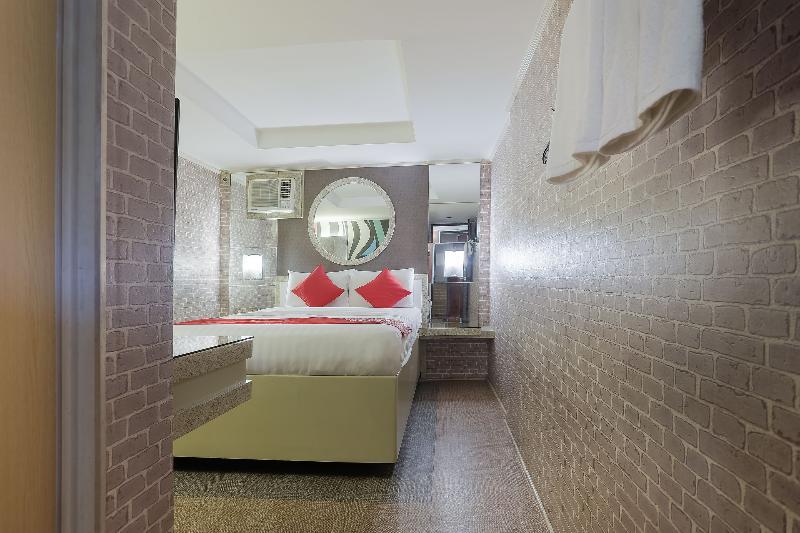 Готель Oyo 191 Paradise Apartelle Маніла Екстер'єр фото