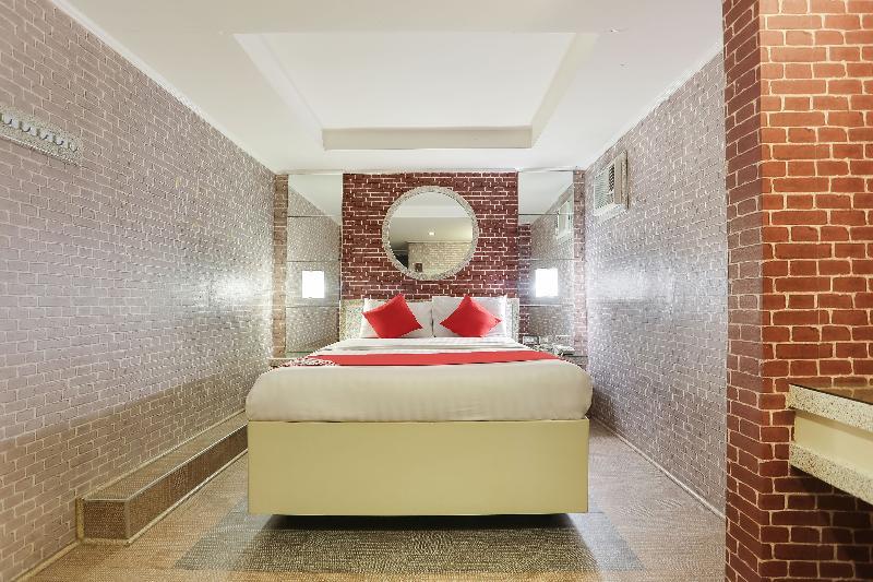 Готель Oyo 191 Paradise Apartelle Маніла Екстер'єр фото